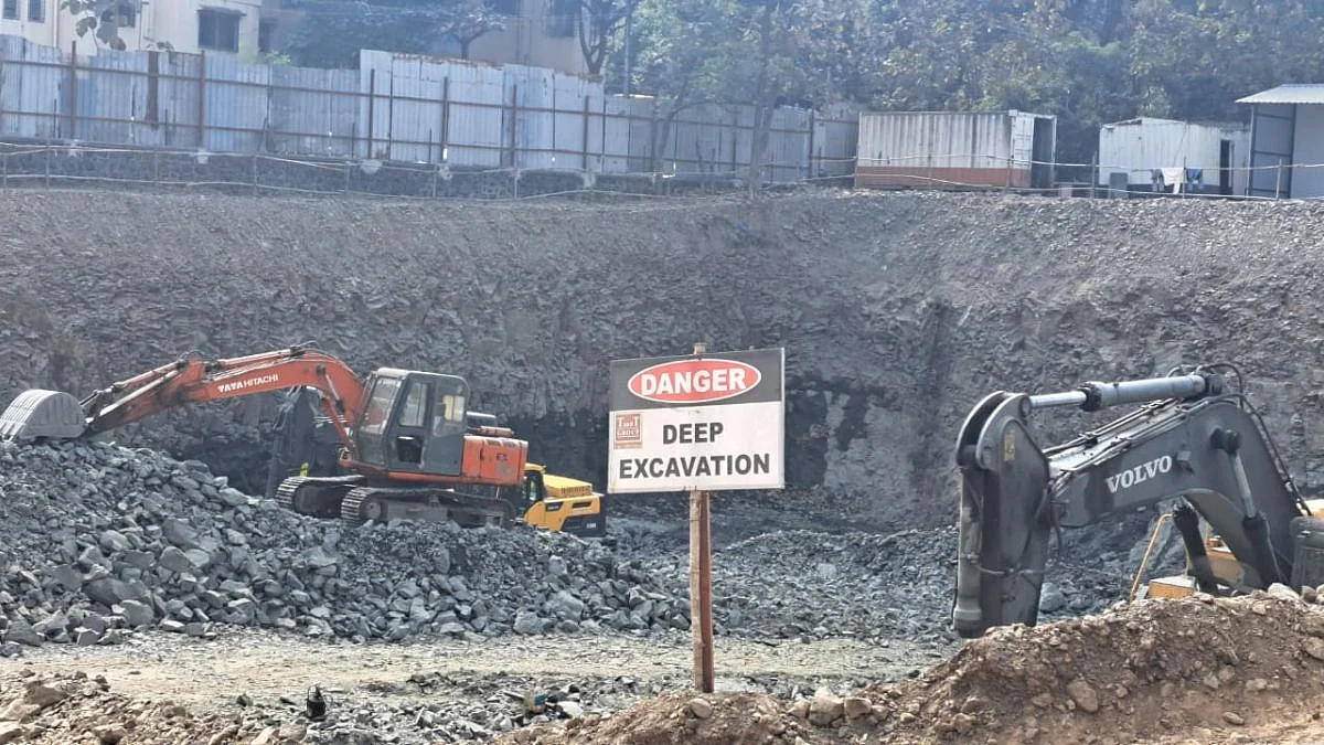 Satara Palika New Building Site