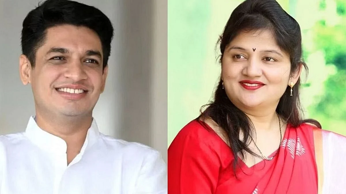 Satyajit Tambe and Shubhangi Patil