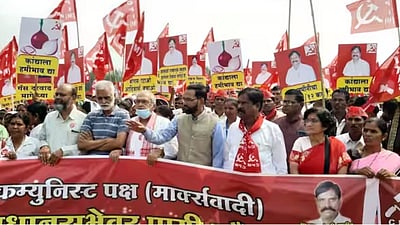 नासिक से मुंबई तक 180KM लंबे मार्च पर निकले 10 हजार किसान- 10,000 farmers set out on a 180 km long march from Nashik to Mumbai