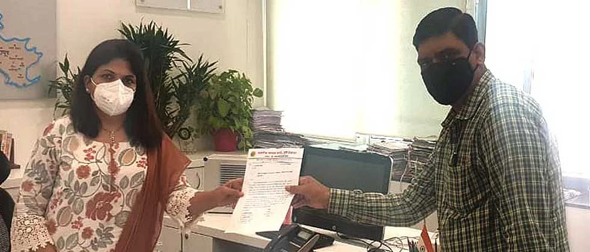 भाजप म्हणतोय, प्रशासकावरून गावगाडे राजकीय आखाडे बनवू नका