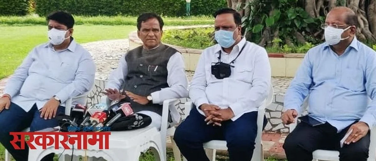 कोकणात जाणाऱ्या प्रत्येकाची काळजी घेणार; रेल्वेच्या चाळीस फेऱ्यांत वाढ..