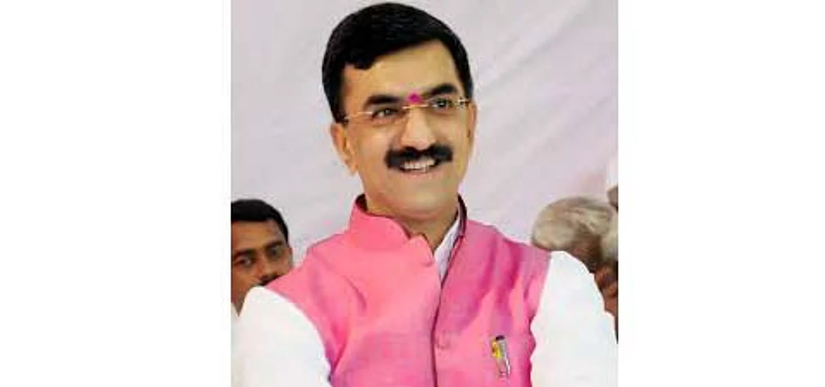 स्वच्छ मुख्यमंत्री म्हणून पृथ्वीराजबाबांचे नाव अग्रक्रमाने पुढे येईल : शंभूराज देसाई