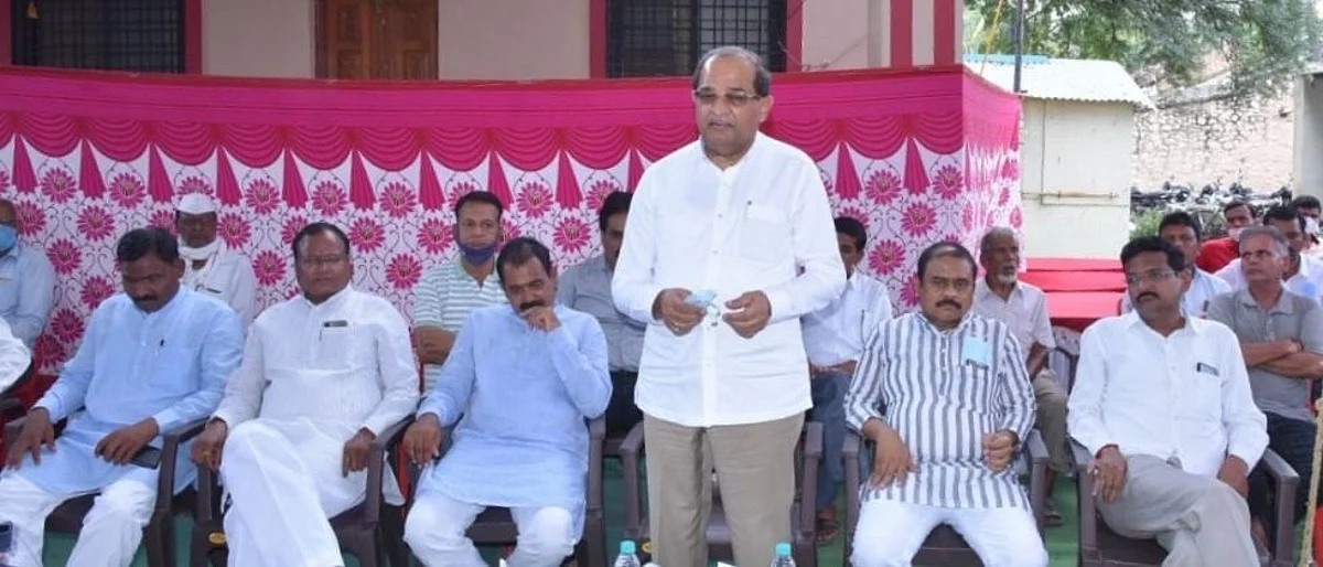 महाविकास आघाडीवर राधाकृष्ण विखे पाटलांनी केली टीका, म्हणाले...