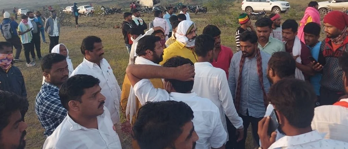 गनिमी काव्याने आमदार लांडगे सांगलीतील जरेगावात पोचले अन् पळवले बैलगाडे!