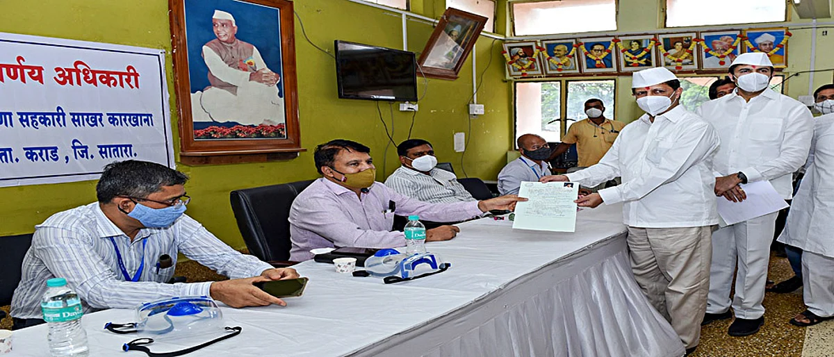 अपेक्षा पूर्तीमुळेच सहकार पॅनेलला सभासद साथ देणार; डॉ. सुरेश भोसले, अतुल भोसलेंचे अर्ज दाखल