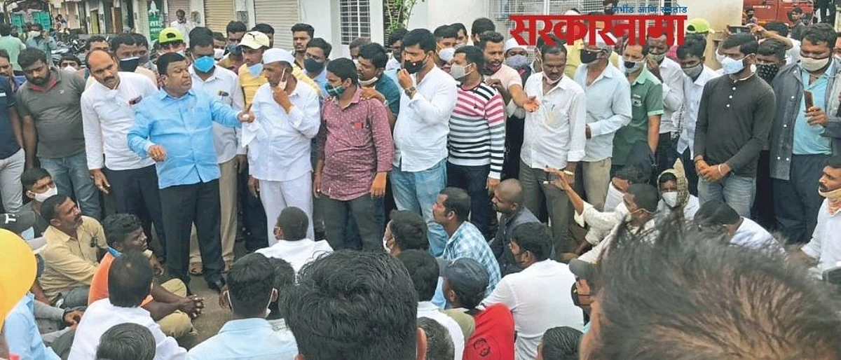 Sanjay Kale, Chairman, Junnar Market Committee, warns traders against lowering tomato prices