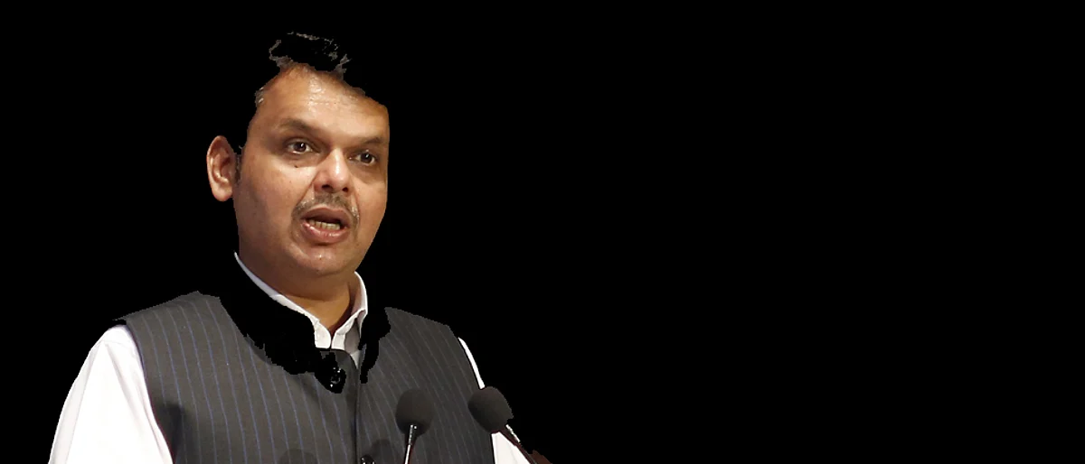 अलमट्टीतून विसर्गाबाबत कर्नाटकशी तातडीने बोला : फडणविसांची सूचना
