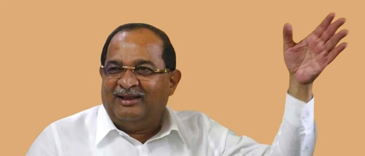 भगवती माता मंदिरासमोर राधाकृष्ण विखेंचा शंखनाद : मंदिरे उघडा अन्यथा कुलूप तोडू