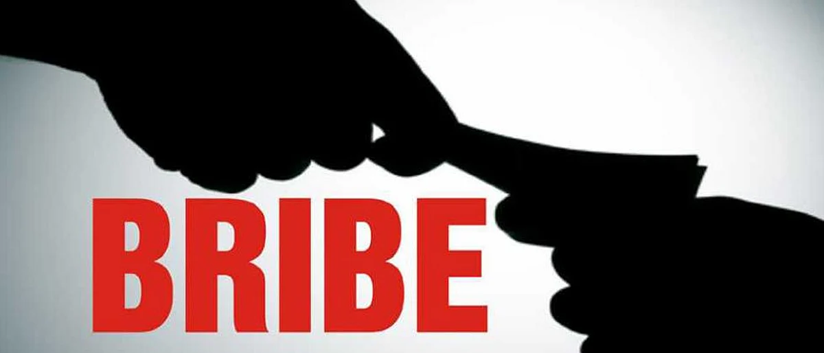 लाच घेतल्याप्रकरणी दहिवडीचे वनपाल जाळ्यात; पोलिसांत गुन्हा दाखल