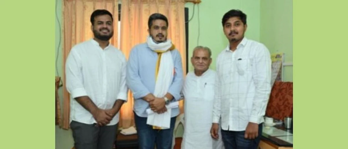तुमची-आमची तिसरी पिढी एकत्रित काम करते ! रोहित पवारांना ढाकणे रमले आठवणीत
