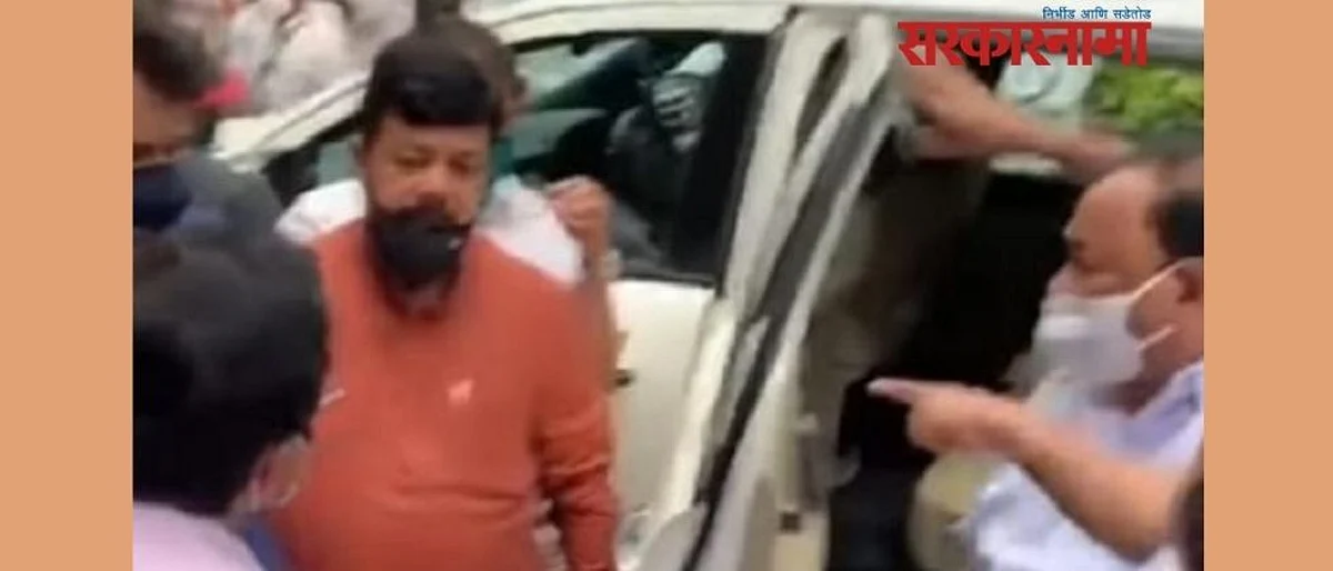 फडणवीसांसमोरच राणे दरेकरांना म्हणाले...'थांब रे, मध्ये बोलू नको'