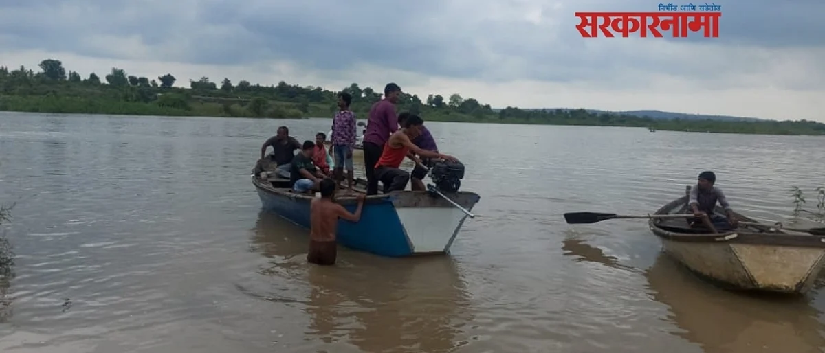 वर्धा नदीत एकाच कुटुंबातील ११ जण बुडाले, तीन मृतदेह सापडले..