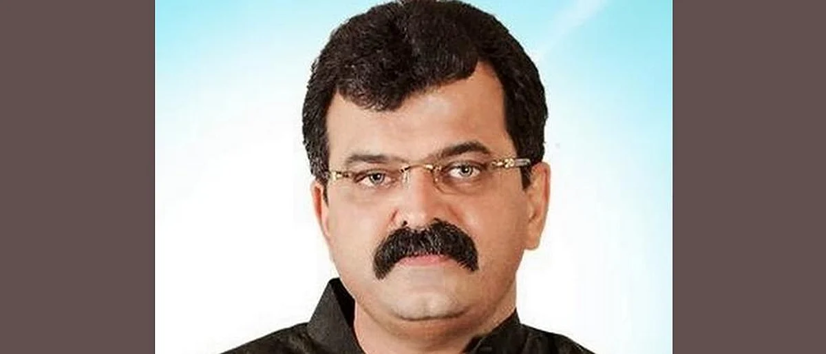 बंगल्यात नेऊन अभियंत्याला मारहाण : जितेंद्र आव्हाड यांना अटक आणि जामीनही!