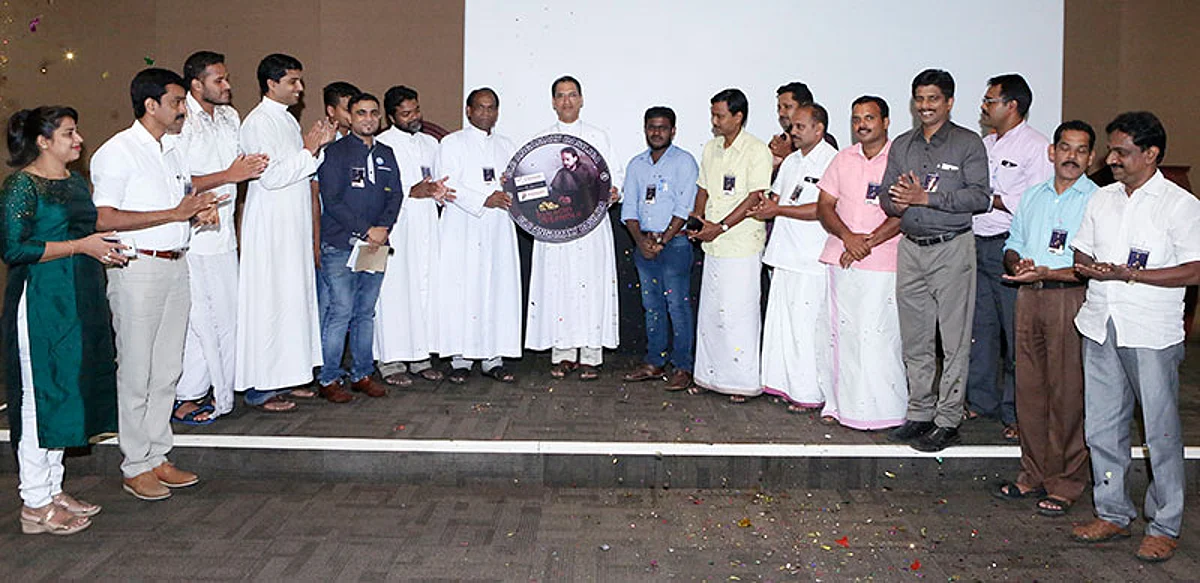 ആത്മീയതയുടെ കാഴ്ചാനുഭവമൊരുക്കി സിഎല്സി ഇഗ്നേഷ്യന് നൈറ്റ്