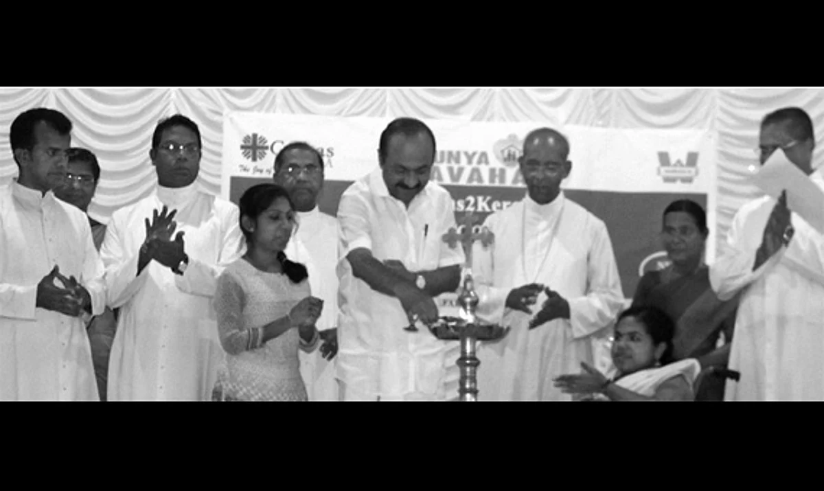 ഭിന്നശേഷിക്കാര്ക്കുള്ള ഫാമിലി കിറ്റ് വിതരണം