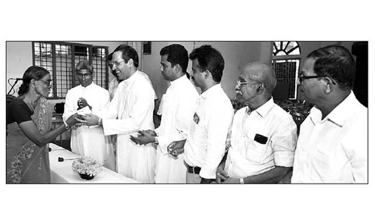 സ്നേഹവും കൂട്ടായ്മയും പ്രതിസന്ധികളെ അതിജീവിക്കാന് സഹായിക്കും: മാര് ജോസ് പുത്തന്വീട്ടില്