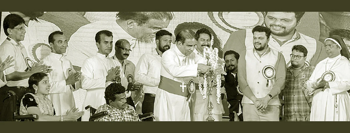 ഭിന്നശേഷിക്കാര്ക്ക് കരുതലും സ്നേഹവുമേകുക -ആര്ച്ച്ബിഷപ് മാര് ആന്റണി കരിയില്