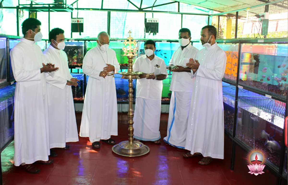 ചൈതന്യയില് അലങ്കാര മത്സ്യ പ്രദര്ശന കേന്ദ്രം ആരംഭിച്ചു