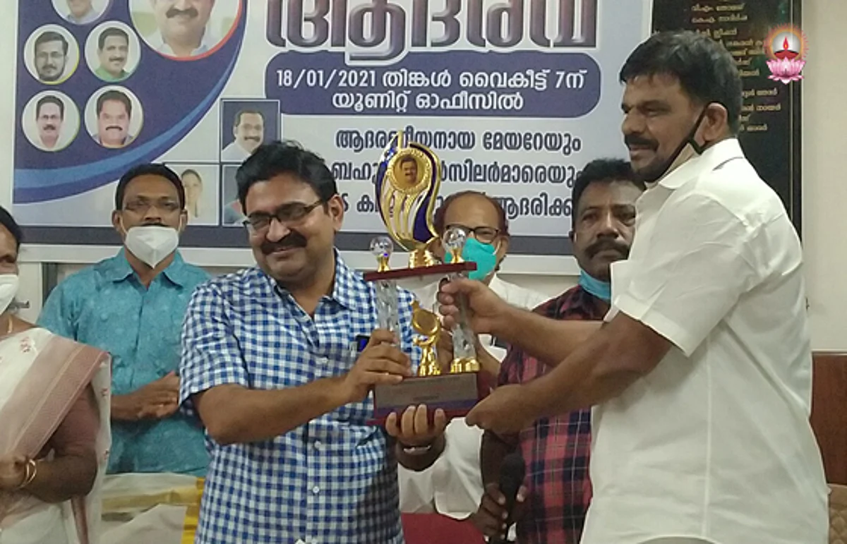 ബഹു. മേയര്ക്കും ഡെപ്യൂട്ടി മേയര്ക്കും കൗണ്സിലര്മാര്ക്കും സ്വീകരണം നല്കി