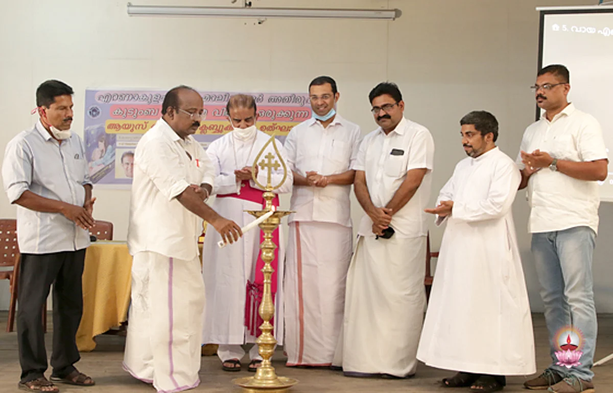 ആരോഗ്യമേഖലയില് പുതിയ മുന്നേറ്റമായി ‘ആയുസ് ക്ലബുകള്’