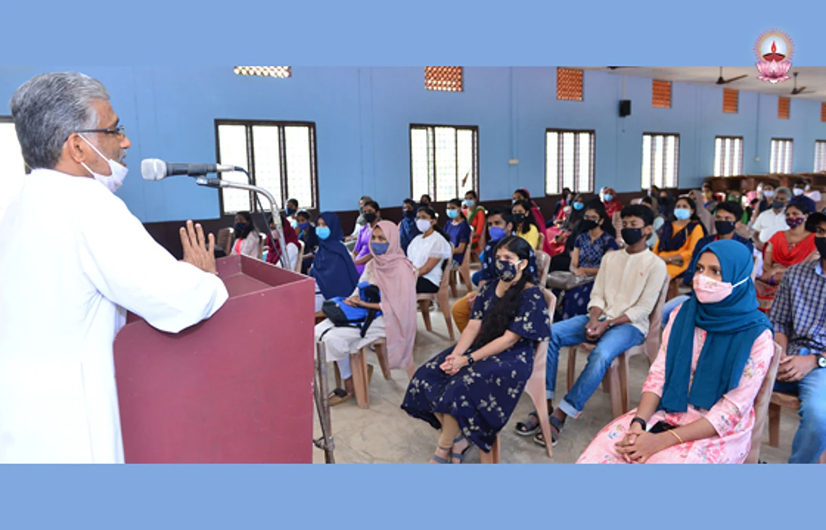 പരിയാപുരം സെൻ്റ് മേരീസ് ഹയർ സെക്കൻഡറി സ്കൂളിൽ പ്രതിഭാസംഗമം