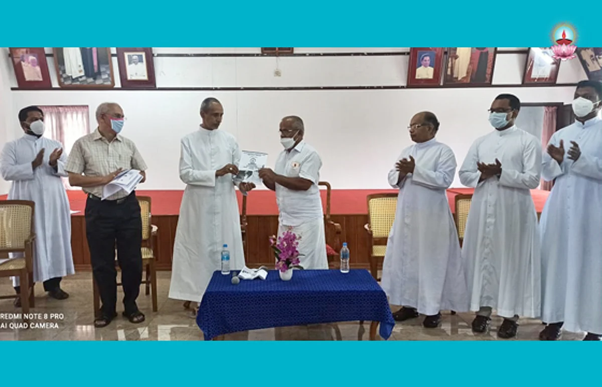 ക്രൈസ്തവ സാമൂഹിക സാമ്പത്തിക അവസ്ഥ പഠിക്കാനുളള സാമ്പിള് സര്വ്വേക്കായി ചോദ്യാവലി പ്രകാശിപ്പിച്ചു.