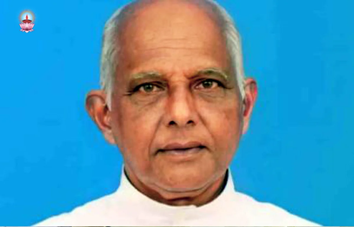 മരണാനന്തര കര്മ്മങ്ങളിലും ലാളിത്യം ആഗ്രഹിച്ച ഫാ. കുമ്പുക്കല് യാത്രയായി