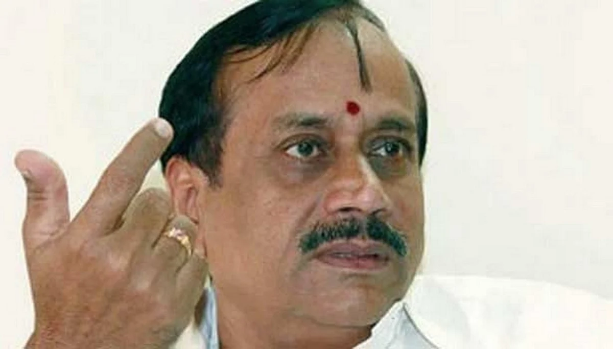 சிவகார்த்திகேயன் தந்தையை கொலை செய்ததாக கூறிய விவகாரம்: எச்.ராஜா மீது புகார்
