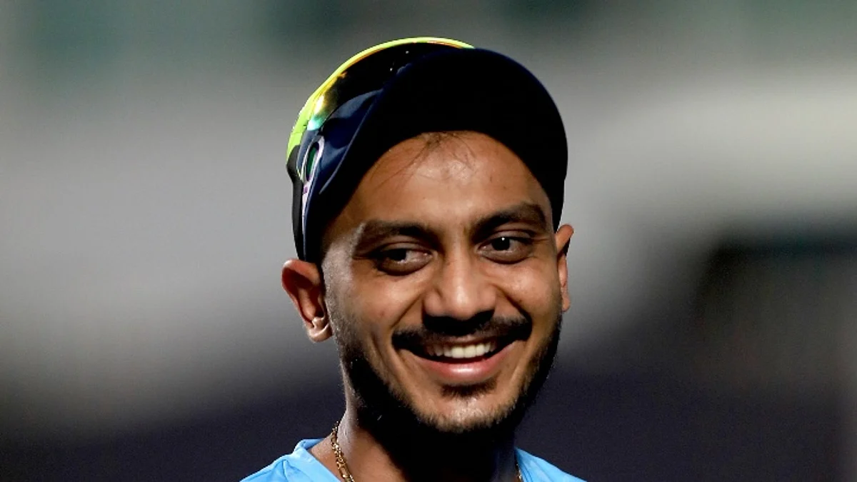 IPL- கொரோனாவிலிருந்து மீண்ட அக்சர் படேல் மீண்டும் டெல்லி அணியுடன் இணைந்தார்