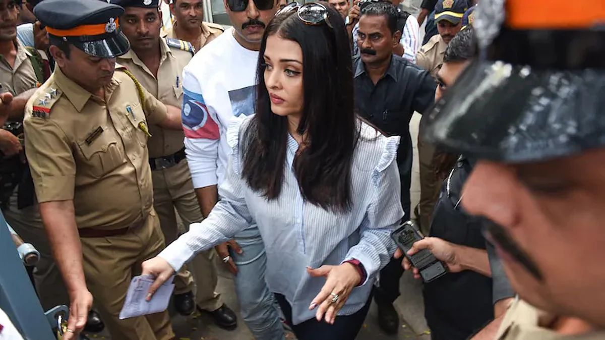 Aishwarya Rai Bachchan to Appear before ED today Regarding Panama Papers Case