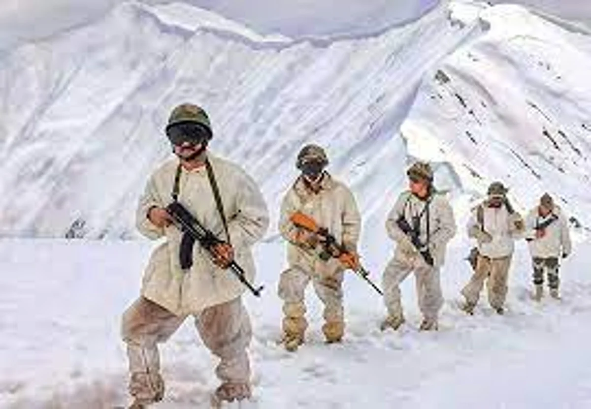 Superior Attire of Soldiers to be made in Country Itself