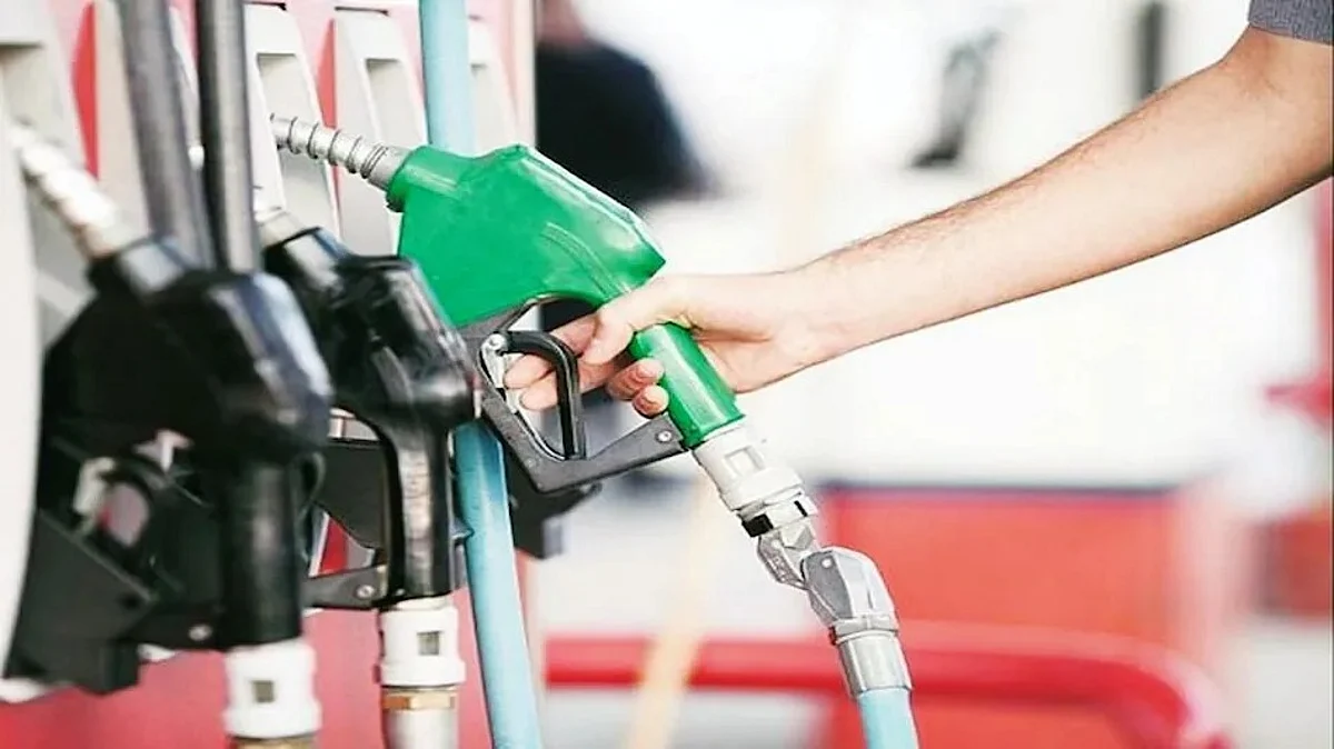 Prices of Petrol and Diesel started Increasing again after 27 Days of Diwali