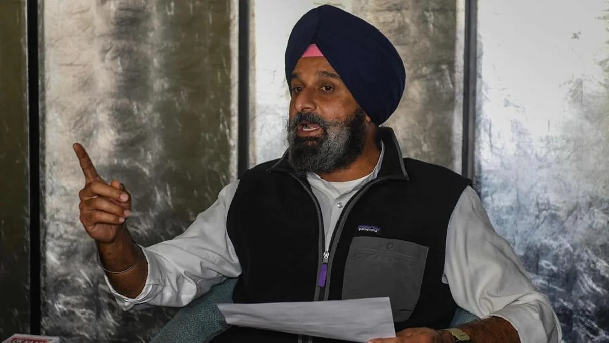 Punjab Drugs Case: Majithia Appears before SIT in Mohali, Demands Free and Fair Investigation