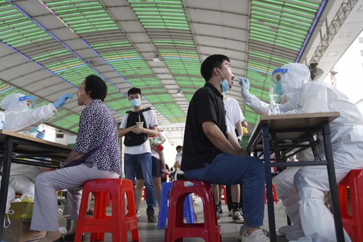 China's 'Zero Covid Policy' for Corona: Infected Caged in Metal Boxes, Sent to Camps to Control Spread