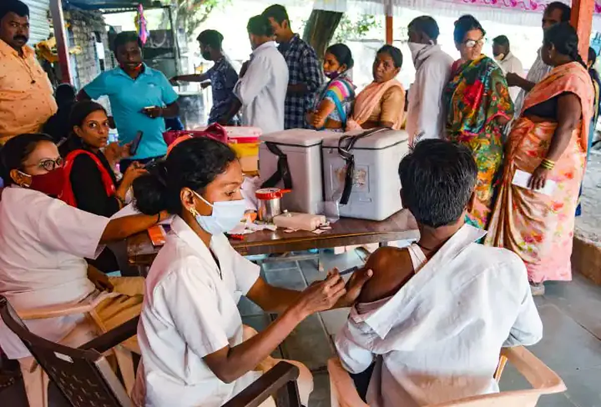 Lockdown may Impose in Maharashtra Again, More than 20 MLAs Including 10 Ministers Found Corona Positive