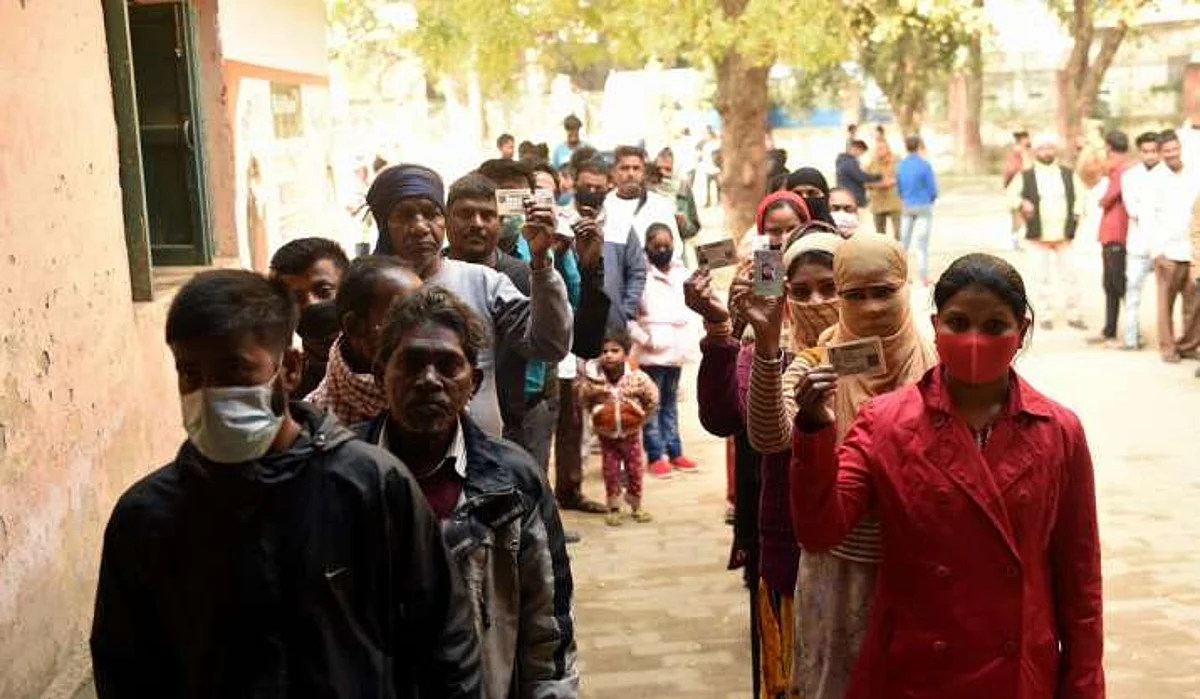 UP Elections 2022 Phase 5 Voting: Many Veterans Cast their Votes, 8% Voting till 9 pm