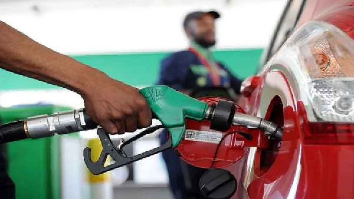 Petrol-Diesel Prices Increased by ₹10 in 16 Days, Congress Constantly Surrounding Modi Government