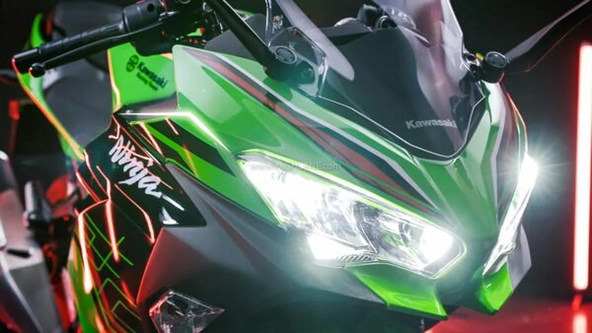 Kawasaki Bringing New Ninja 400 to Compete with KTM RC 390