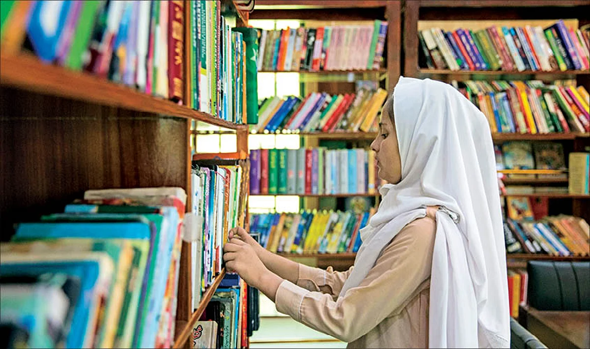 Pakistani Students to not have Textbooks this year? Here's the reason why