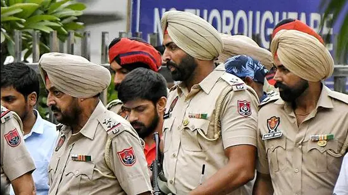 Police Custody of Gangster Lawrence Bishnoi extended till June 27