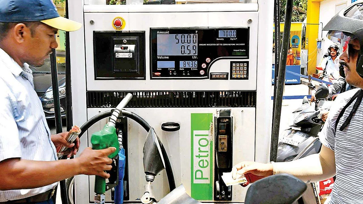 BPCL's Order: Google-pay, Phone-pay, And Paytm Scanners Removed From 74 Pumps, Now Use Hello BPCL App