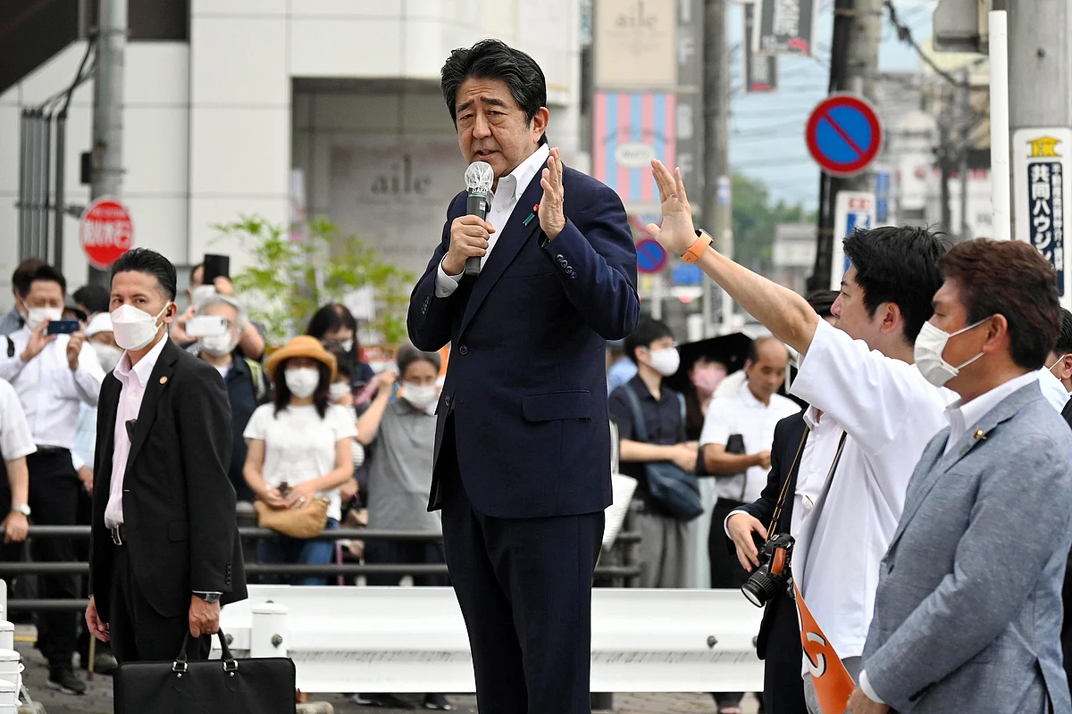 Former Japanese PM Shinzo Abe Dies after Being Shot in Event, Shooter Held