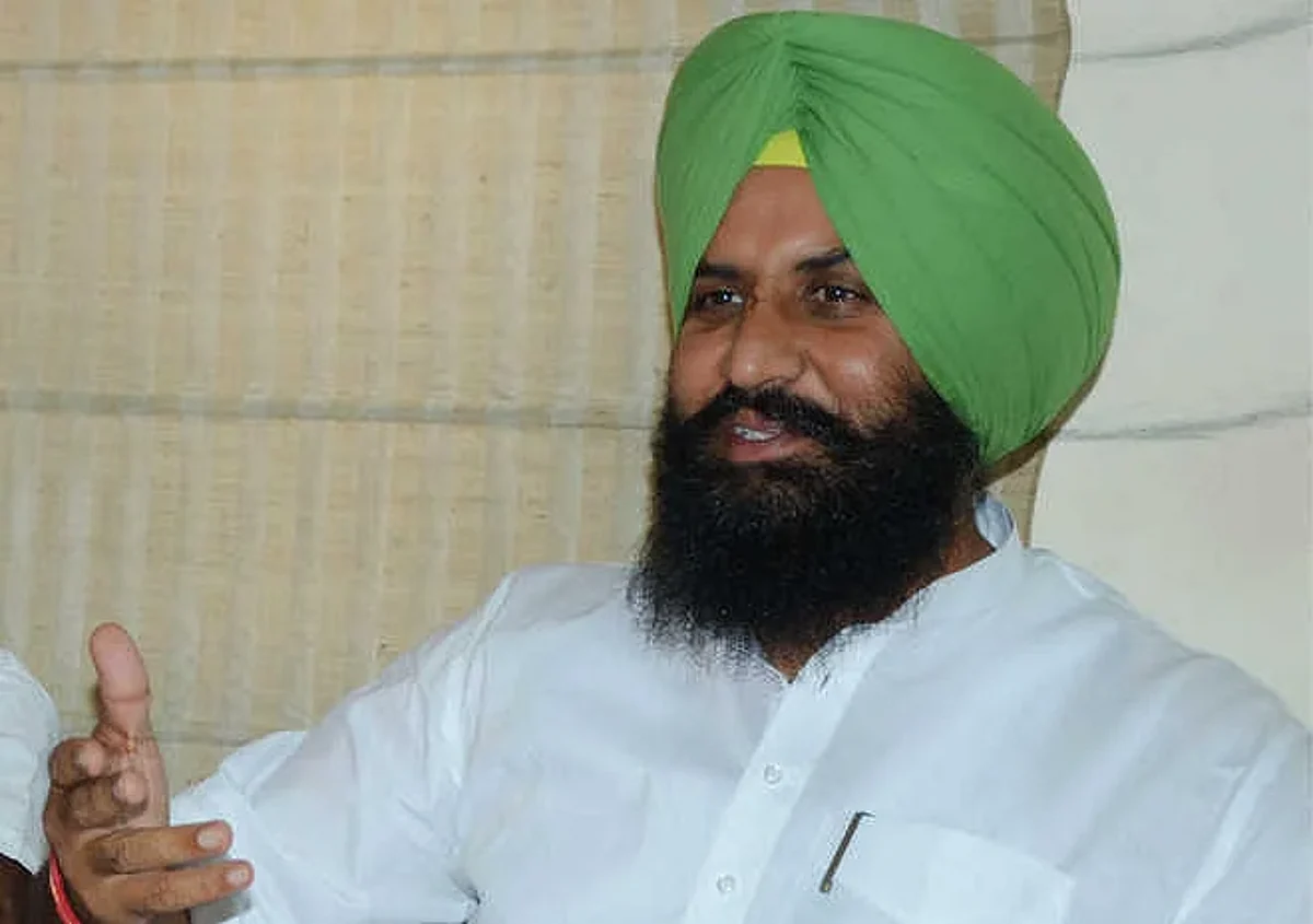Simarjeet Singh Surrenders before Ludhiana court on Monday.