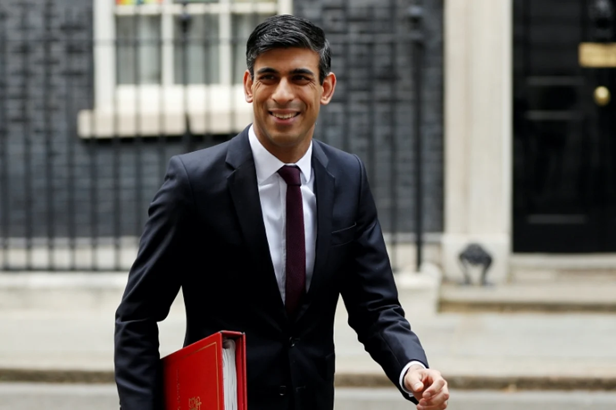 Indian descent Rishi Sunak to rule Britishers? Know why Indians are excited