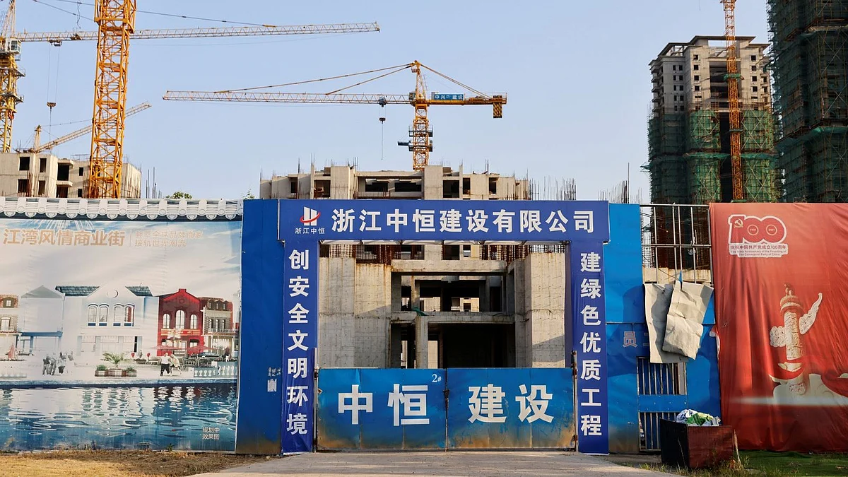 China Towards Destruction! Manufacturing And Real Estate In Crisis