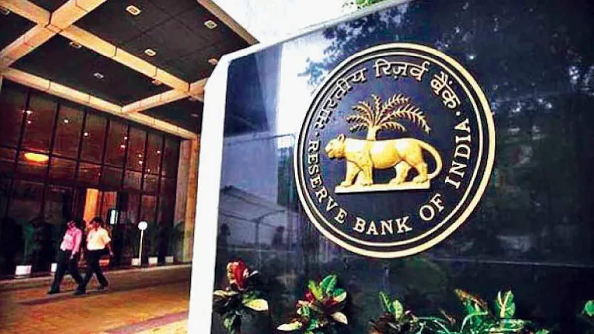 RBI Hikes Interest Rates By 0.50%, Now Loans And EMI's Will Be Expensive