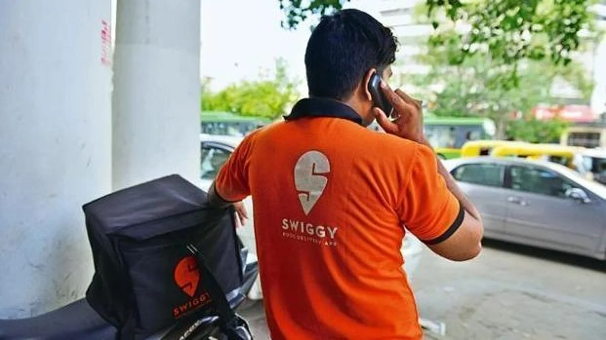 Swiggy Introduces Moonlighting Policy That Allows Workers To Take Up External Projects