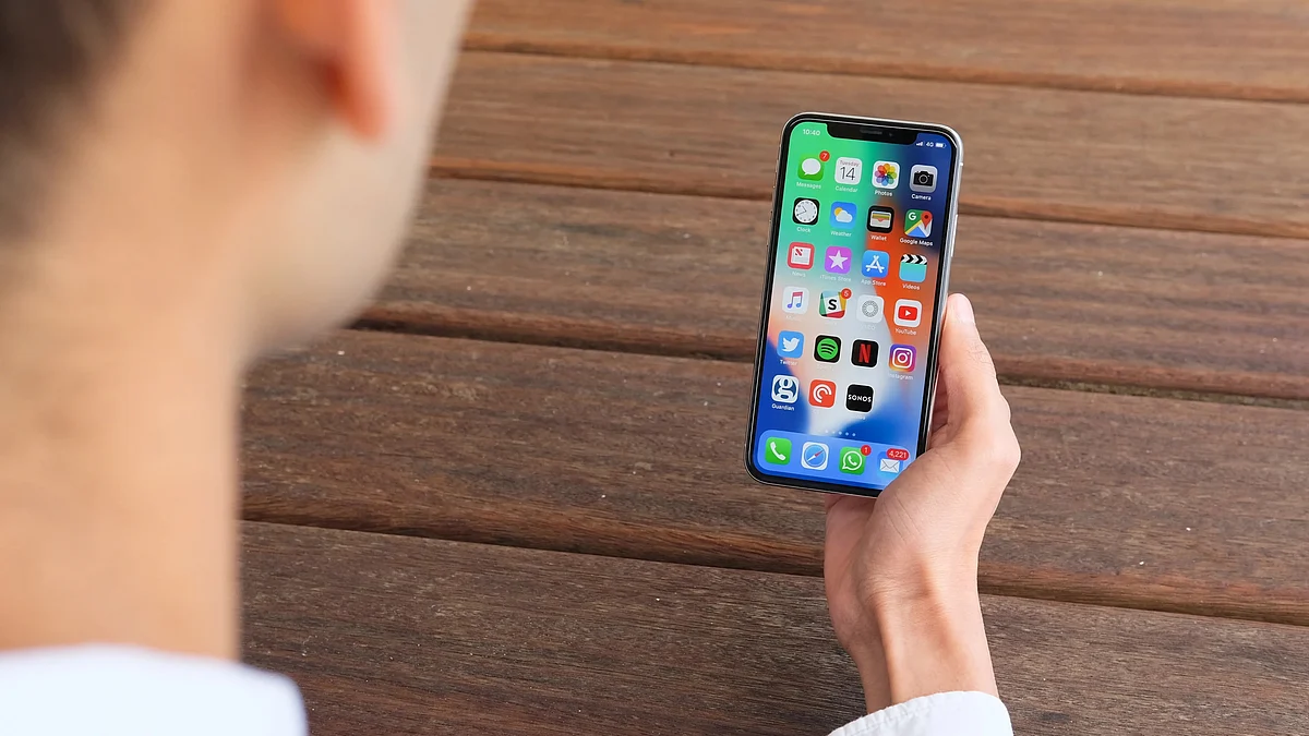 Mobile Users Are Decreasing In The Country, 54.77 Lakh People Distanced Themselves From Mobile