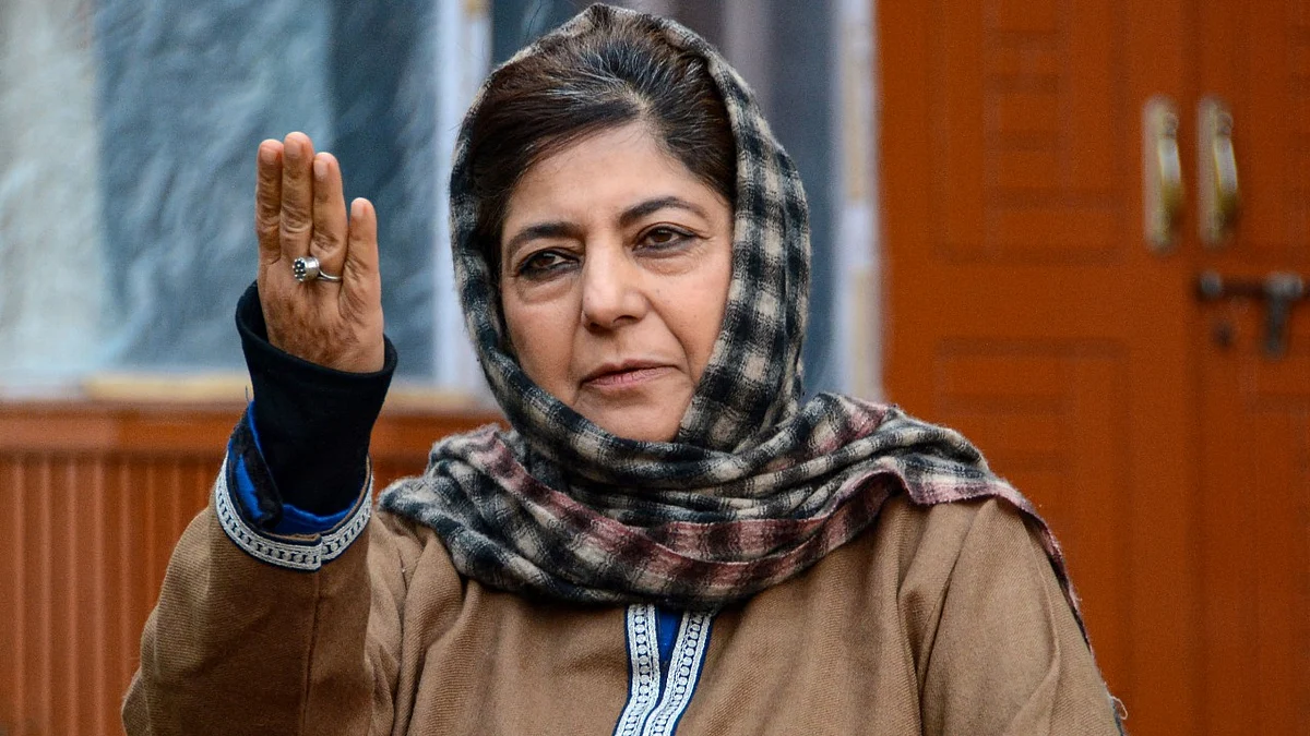 'BJP will Replace Tricolour with Saffron Flag', Uproar over Controversial Statement of Mehbooba Mufti