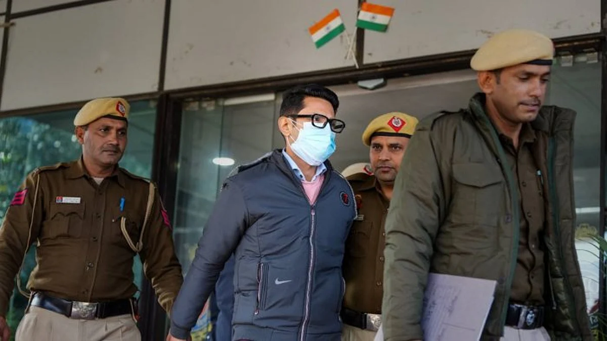 Delhi: Hearing on Bail Plea of Accused of Urinating in Air India Flight Today